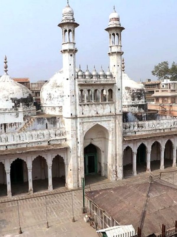 Gyanvapi mosque: SC extends order of protection of areas where 'Shivling' was stated to be found