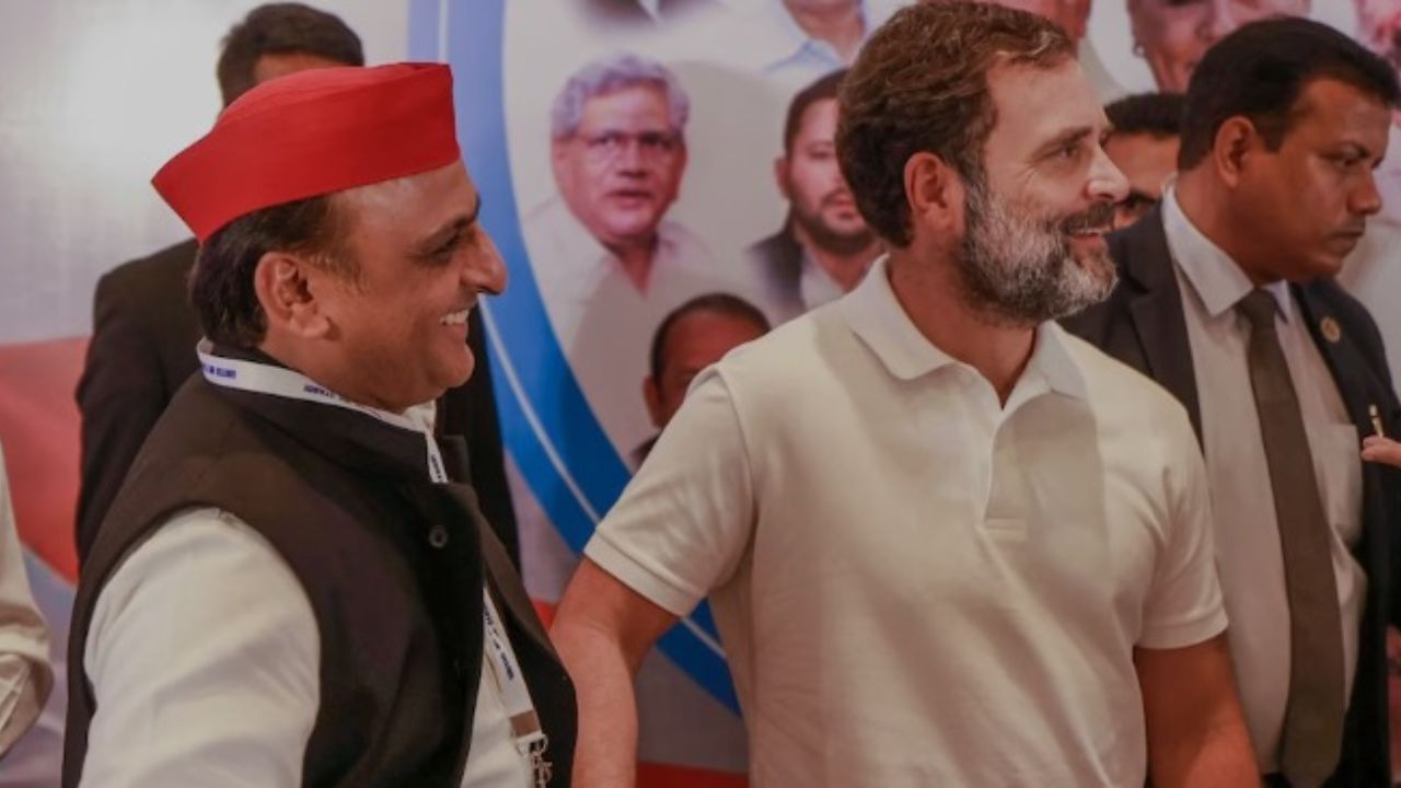 राहुल गांधी और अखिलेश यादव