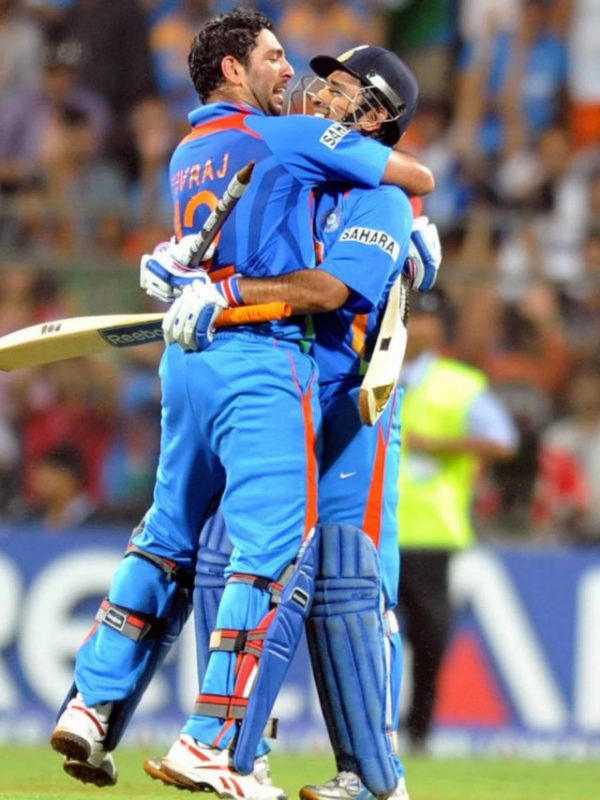 Yuvraj-Singh-and-MS-Dhoni-1-scaled