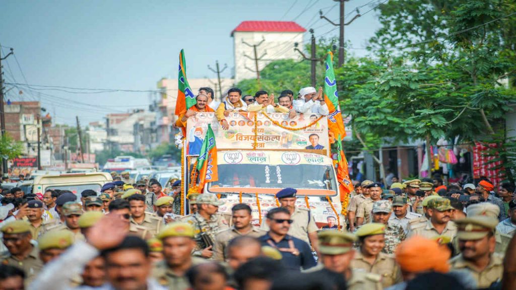 On the last day of the seventh phase of election campaign, CM Mohan Yadav addressed 2 public meetings in UP.