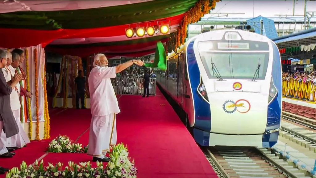 PM Modi Flag off New vande Bharat Train