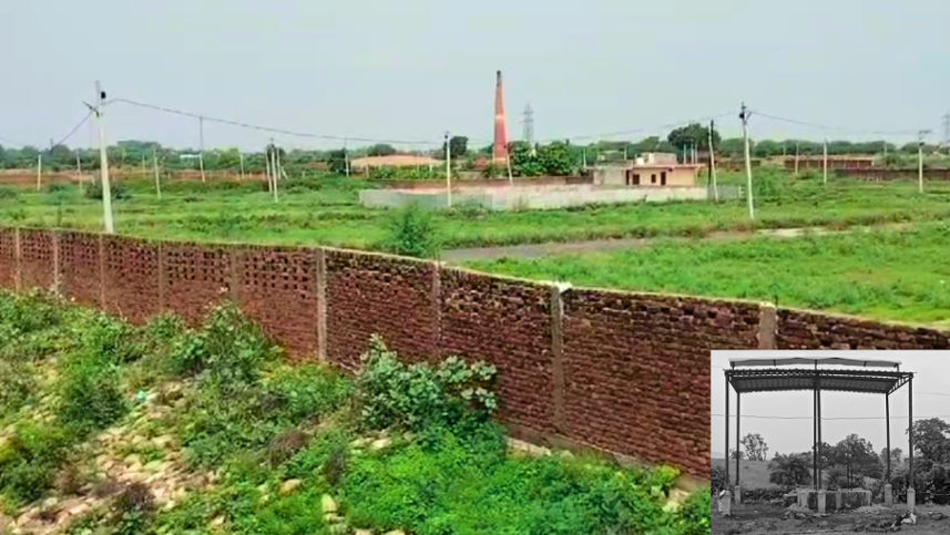 A boundary wall was built on the way to the government land on the banks of the Kwari river.