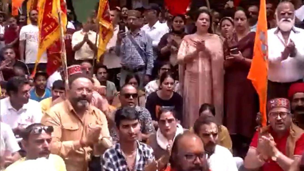 Kullu Protest