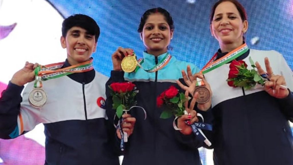 mother and daughter won medal