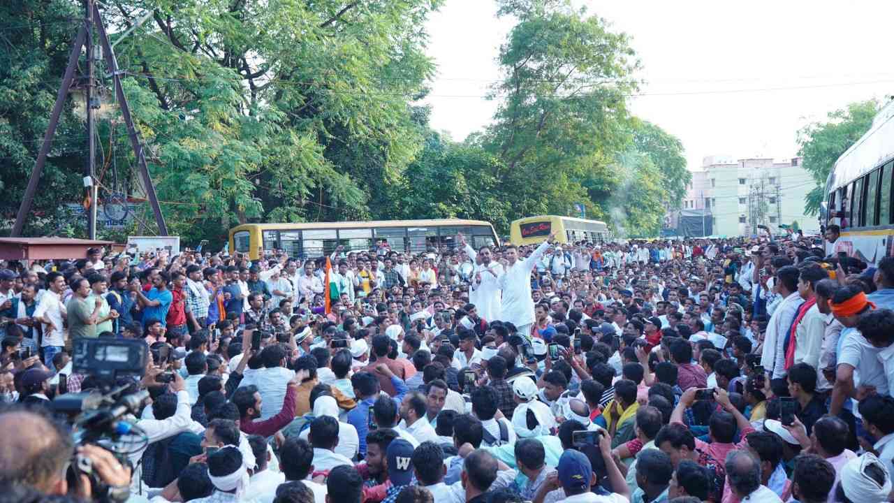 Guest teachers had demonstrated in the capital Bhopal.