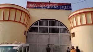 Two criminals jumped parole from Gwalior Central Jail, more than 6 cases came to light in a year