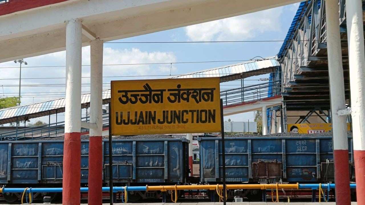 Ujjain railway station will be expanded with Rs 200 crore