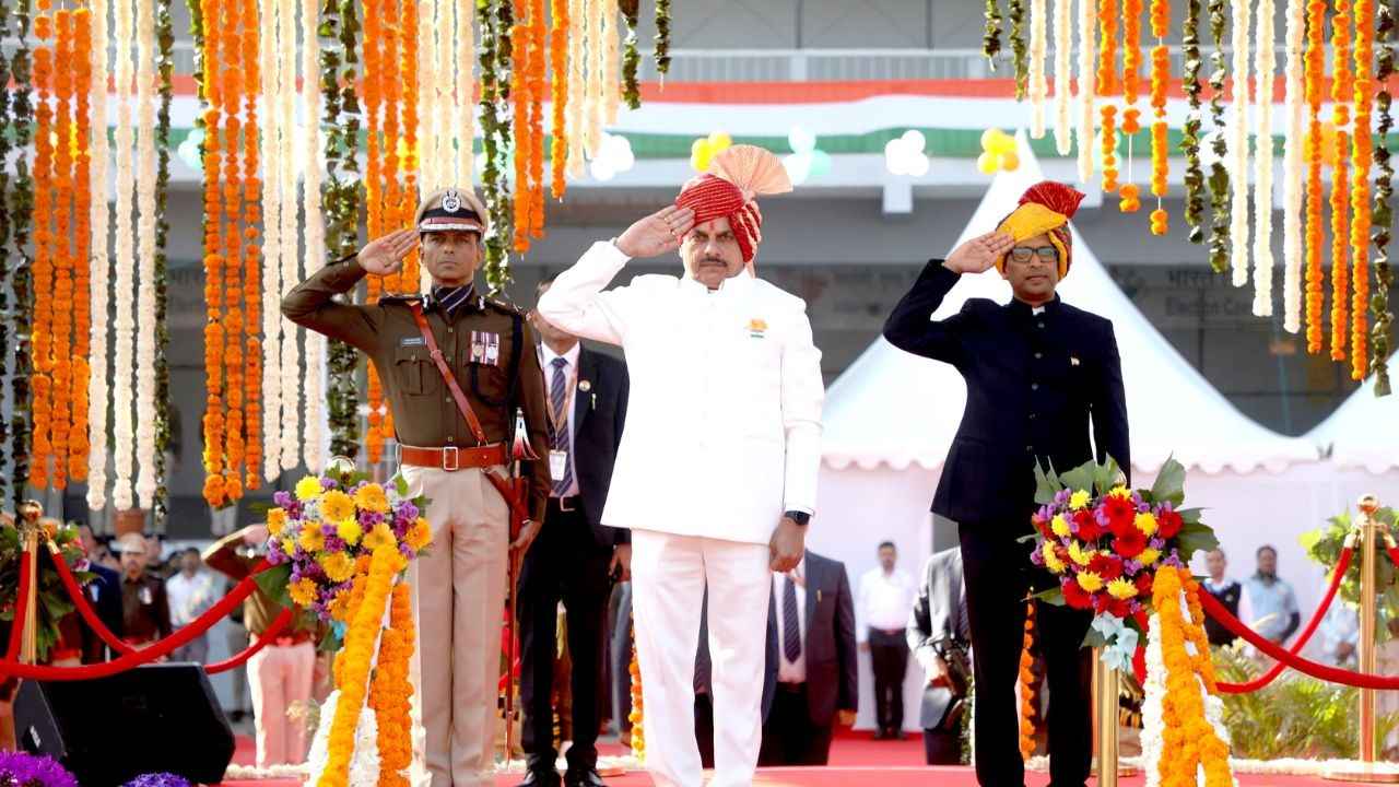 CM Mohan Yadav hoisted the tricolor on the occasion of Republic Day