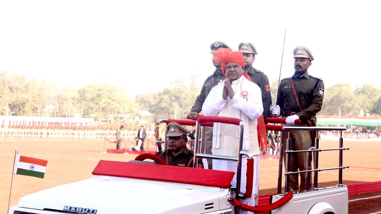 Governor Mangubhai Patel hoisted the tricolor at the Lal Parade Ground in Bhopal