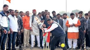 Indore: Cabinet minister Kailash Vijayvargiya was seen dancing at Anand Utsav