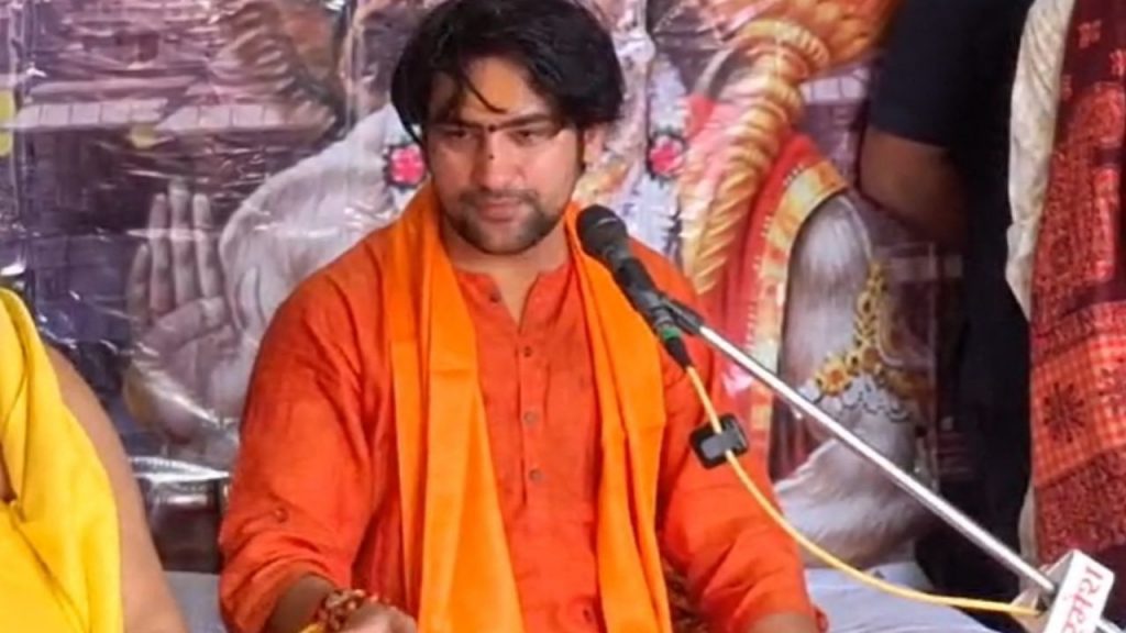 Chhatarpur: Baba Bageshwar clarified his statement on Maha Kumbh stampede