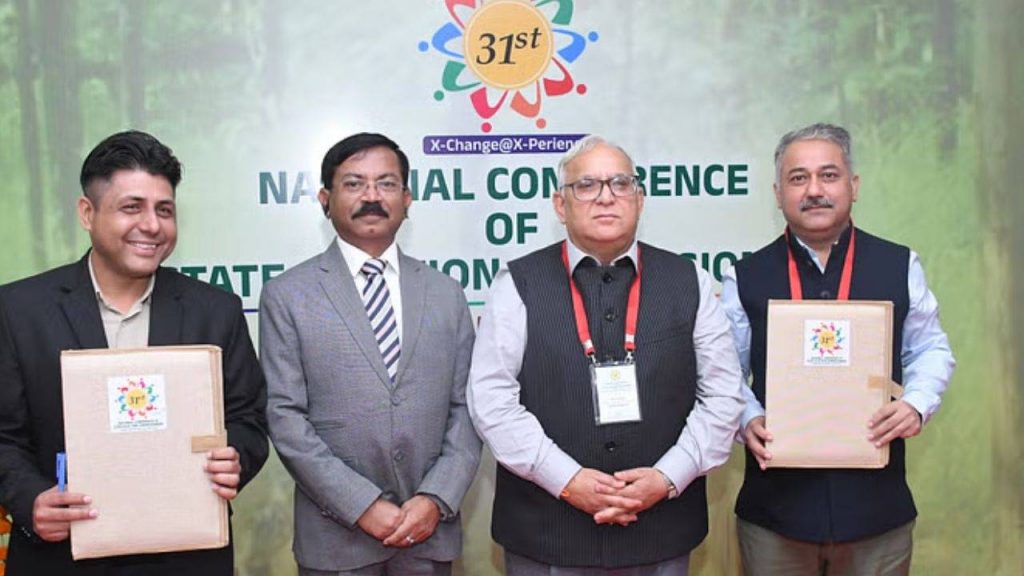 Madhya Pradesh will provide 7 thousand EVMs for the local body elections in Jammu and Kashmir