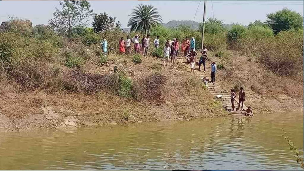 Four girls went to bathe in the canal drowned