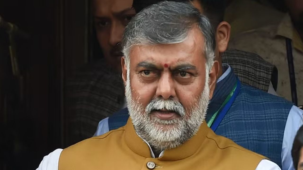 Minister Prahlad Patel clarified on the beggar statement!