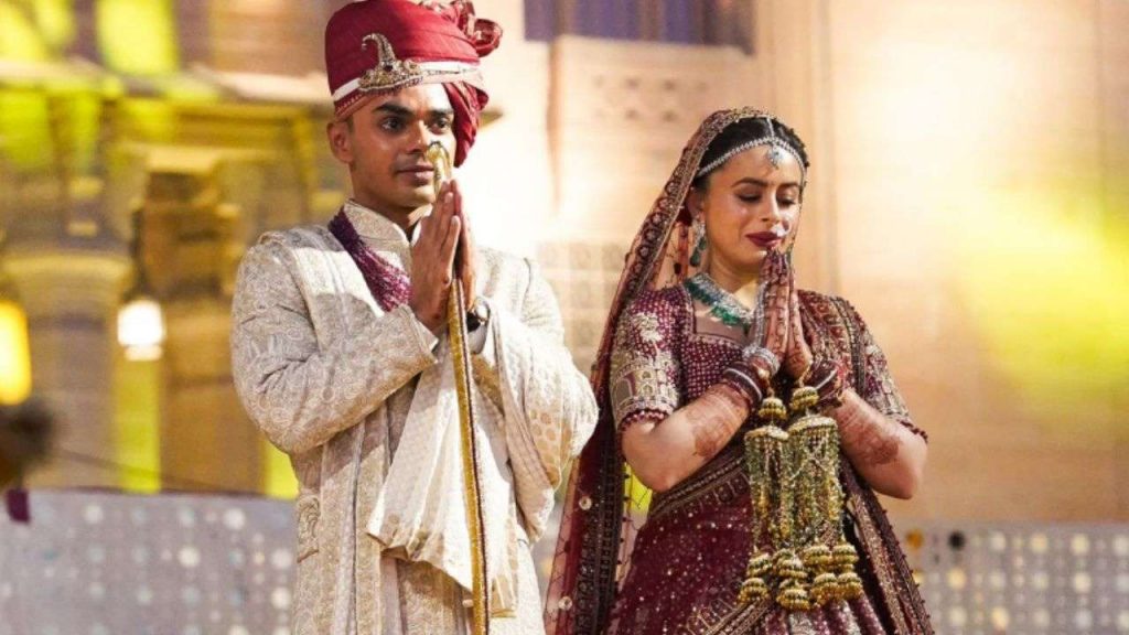 Shivraj Singh Chouhan's elder son's reception party organised in Bhopal.