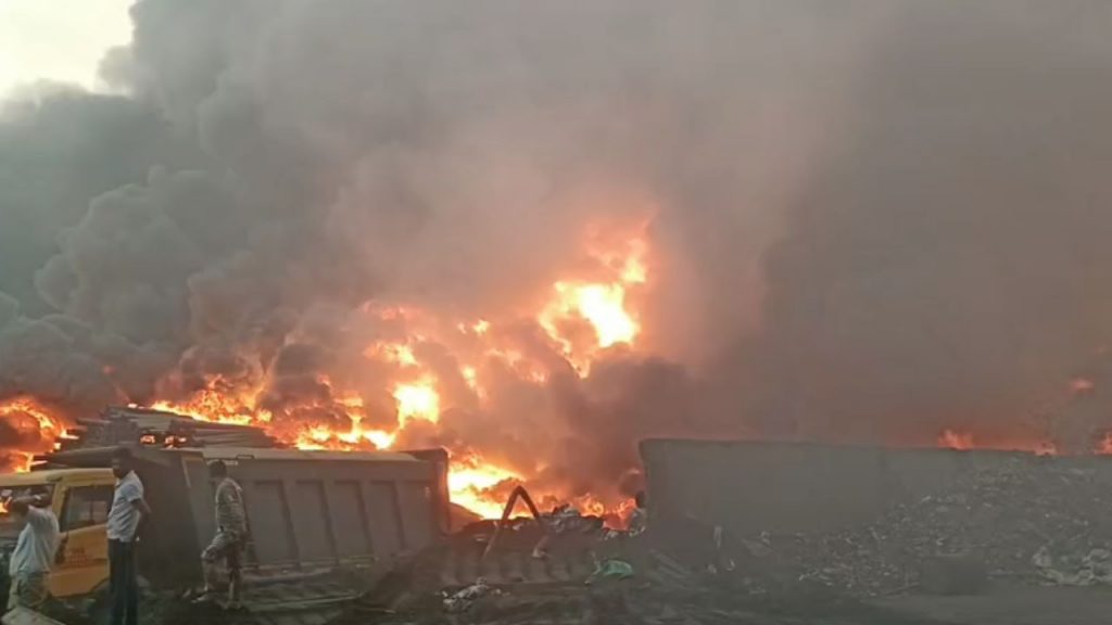 A huge fire broke out in a pipe factory in Pithampur in Dhar district