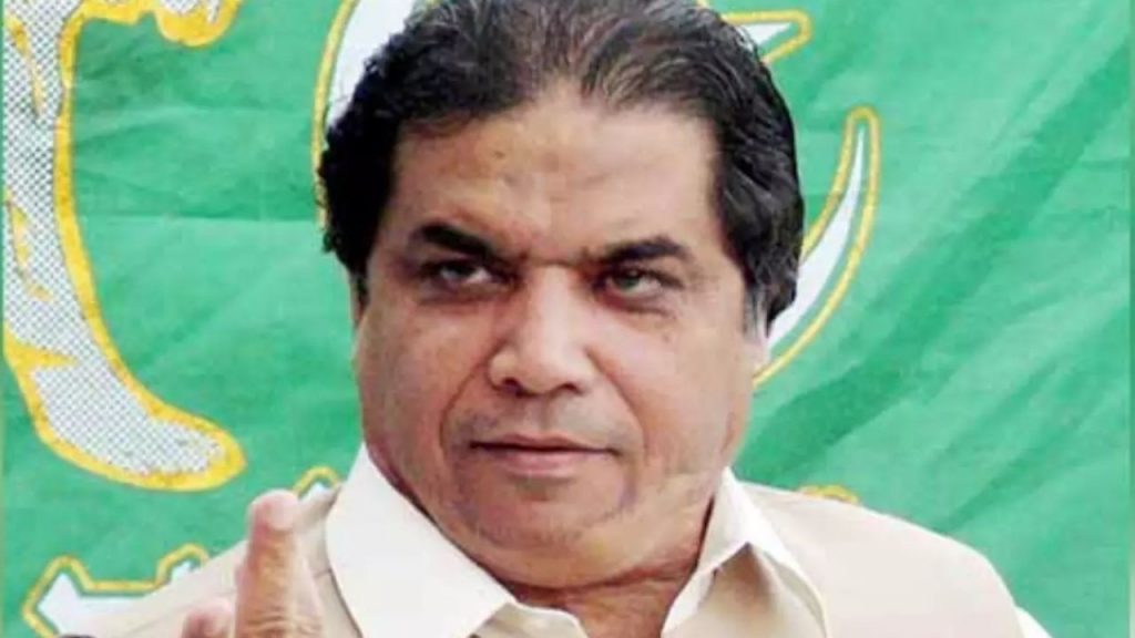 Pak Railway Minister Hanif Abbasi threatens India
