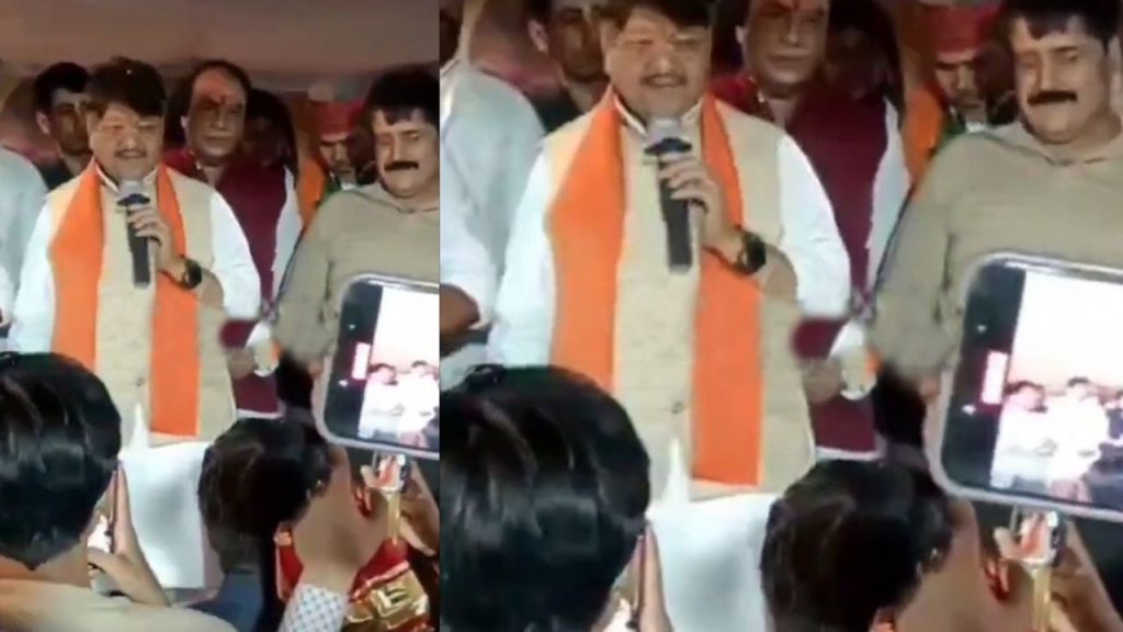 Indore: The stage collapsed during a program, Cabinet Minister Kailash Vijayvargiya had a narrow escape