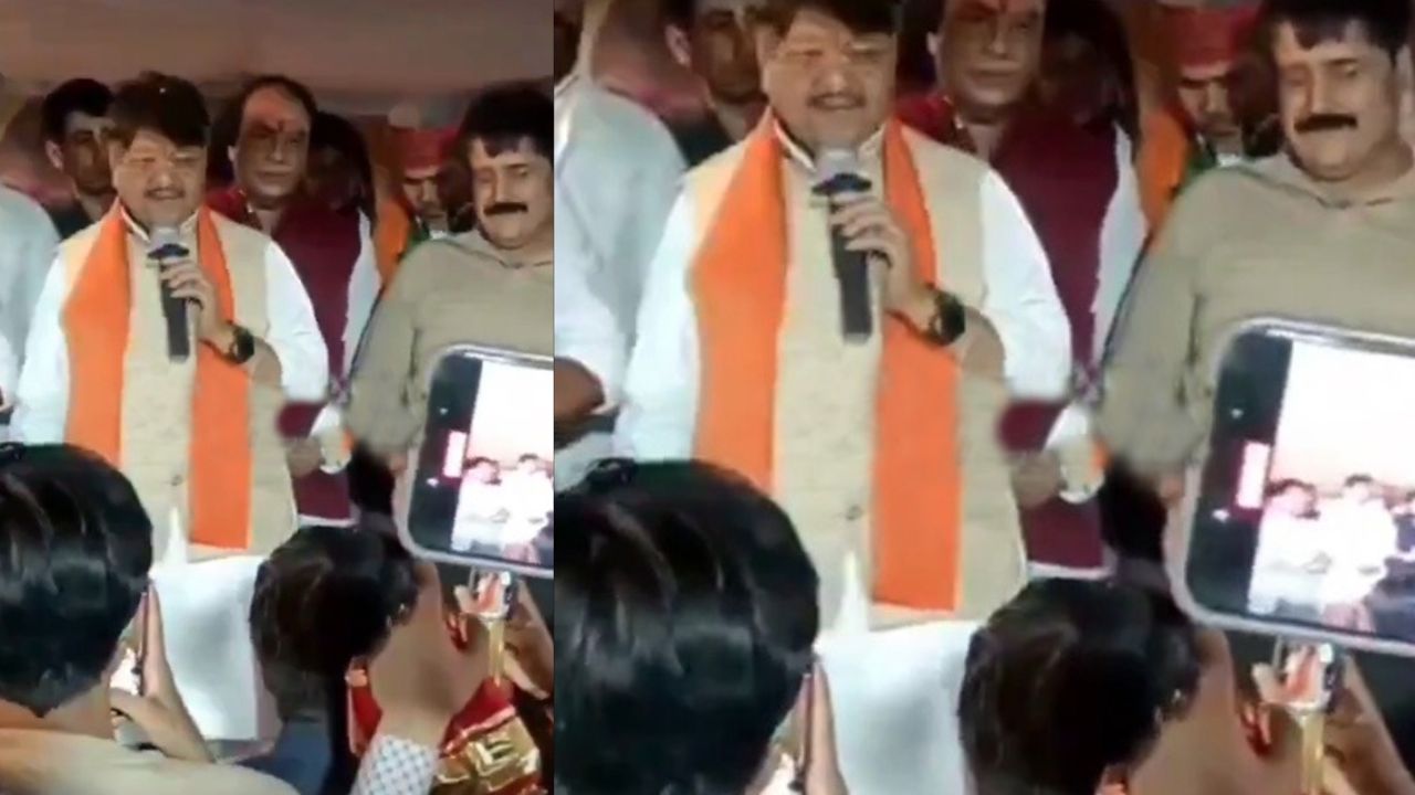 Indore: The stage collapsed during a program, Cabinet Minister Kailash Vijayvargiya had a narrow escape