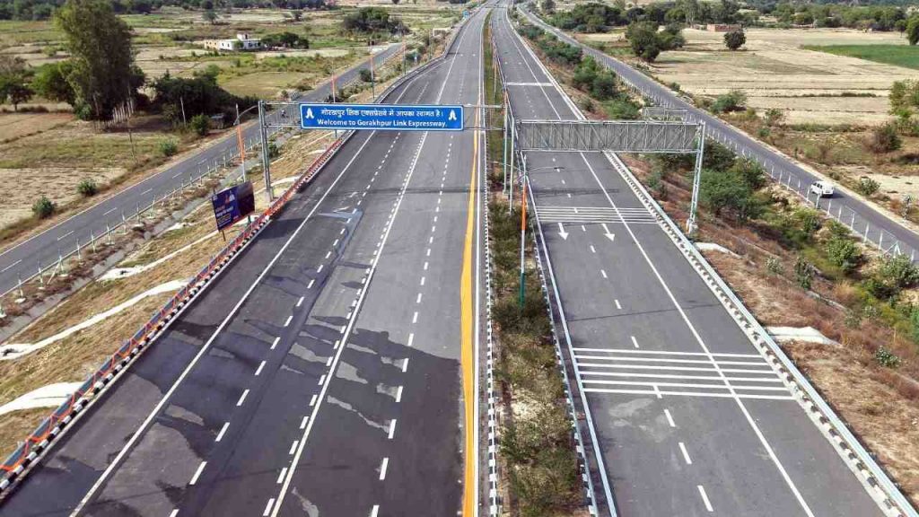 CM Yogi inaugurated the Gorakhpur Link Expressway. (Photo Source: CM Yogi Office)