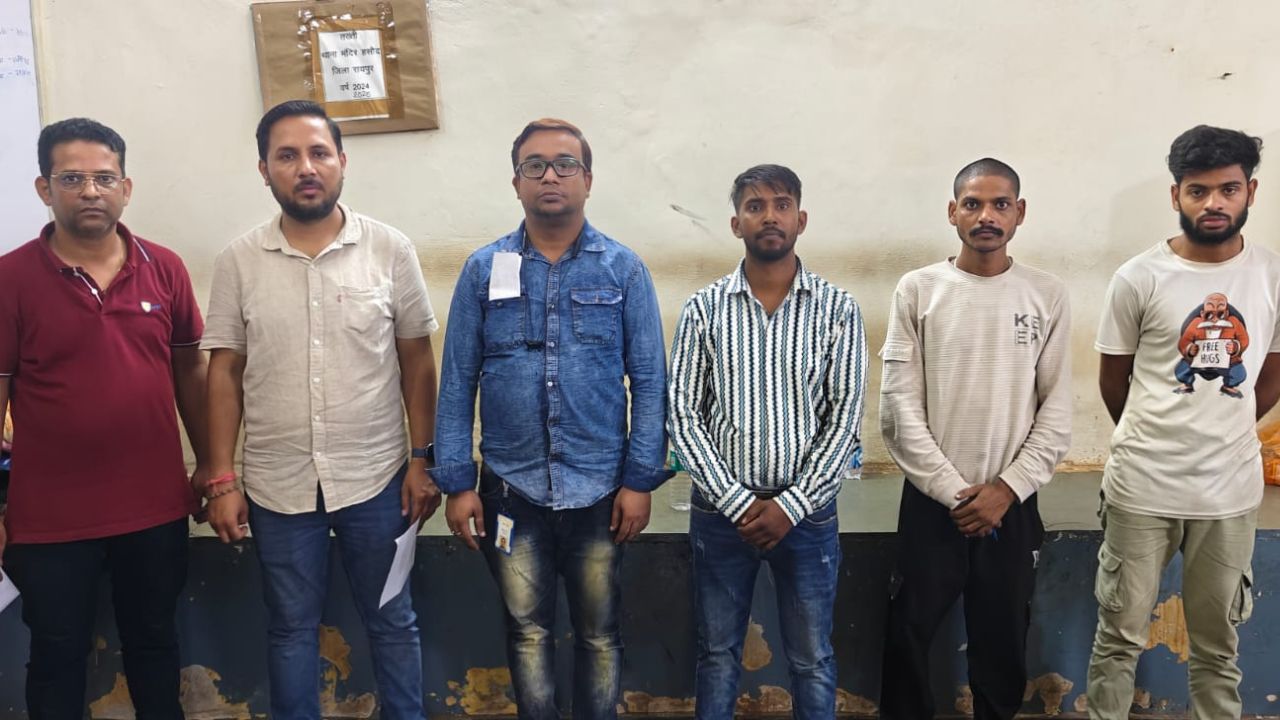 Police arrested 6 people associated with the company for supplying knives online.