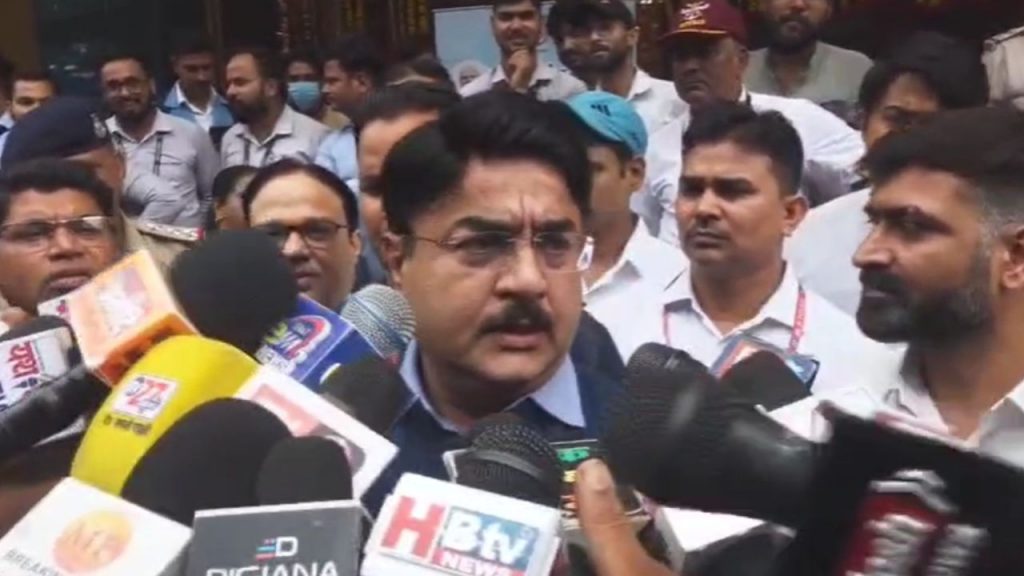 Minister of State Narendra Shivaji Patel has demanded the change of name of Hamidia Hospital.