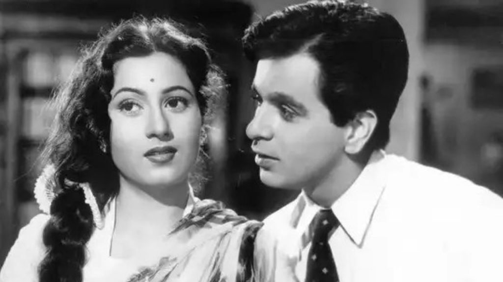 Dilip Kumar Death Anniversary