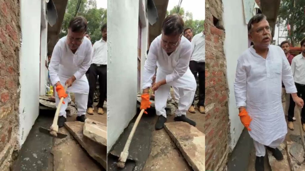 Gwalior, Energy Minister Pradyuman Singh Tomar cleaned the drain with a shovel