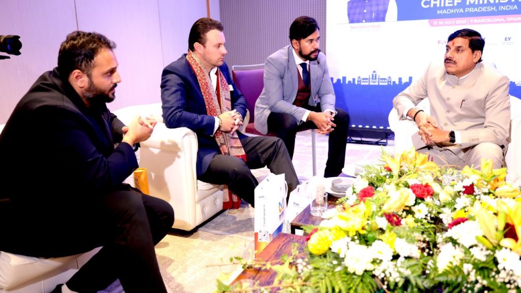 Barcelona: CM Mohan Yadav discussed with investors