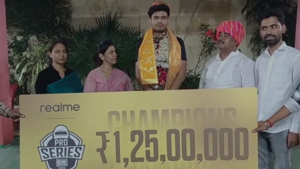 Ujjain: Aryan Chauhan wins Rs 1.25 crore from mobile gaming