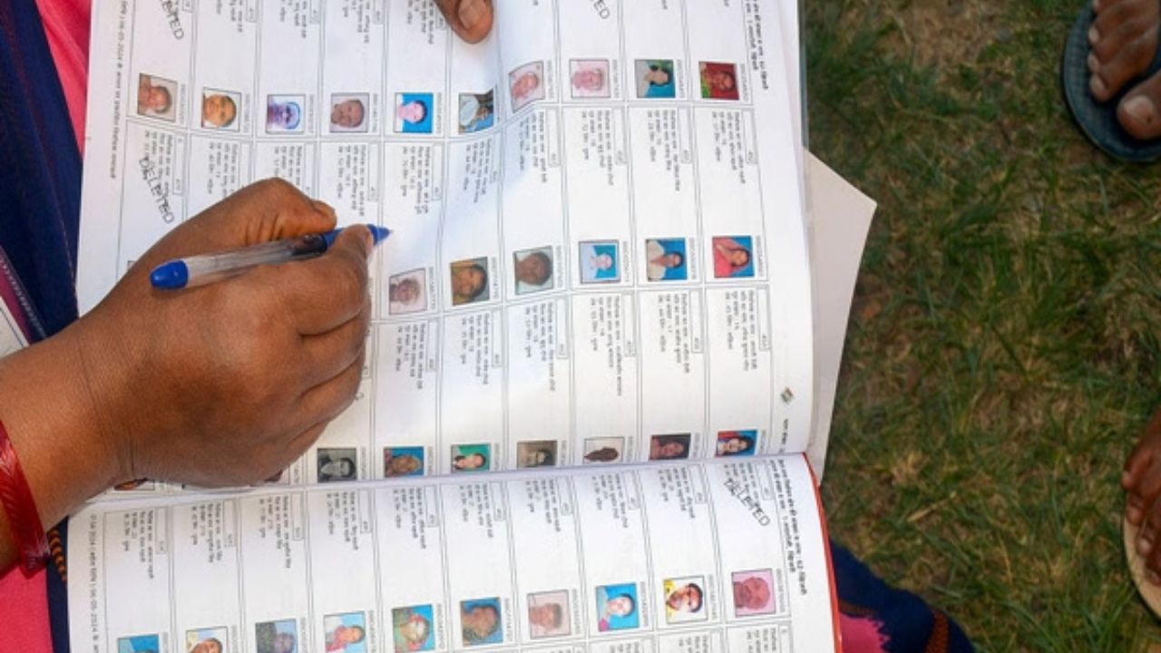 West Bengal SIR survey, female sex workers demanded to be added to the voter list.