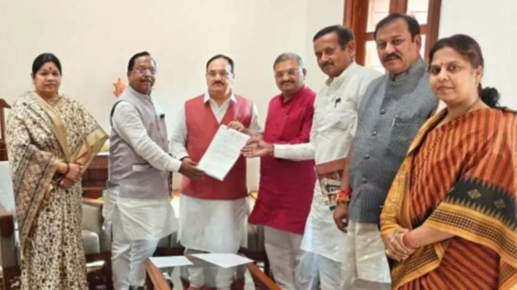Union Minister JP Nadda approved additional fertilizer for the farmers of Chhattisgarh.