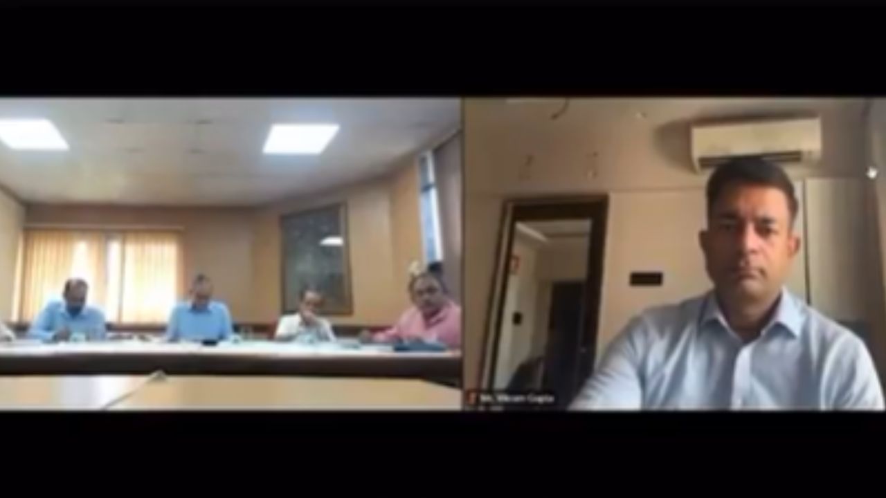 In the AGM meeting of the company the shareholders reprimanded the managing director.