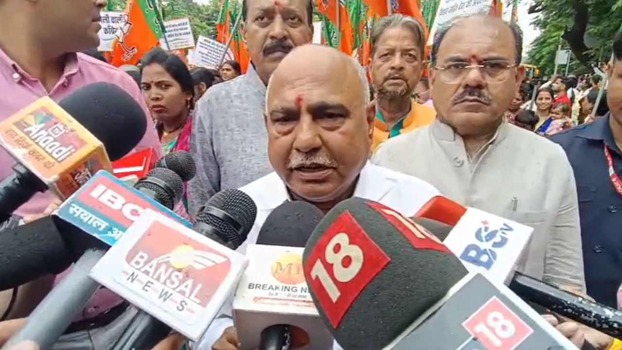 MP BJP President Hemant Khandelwal.