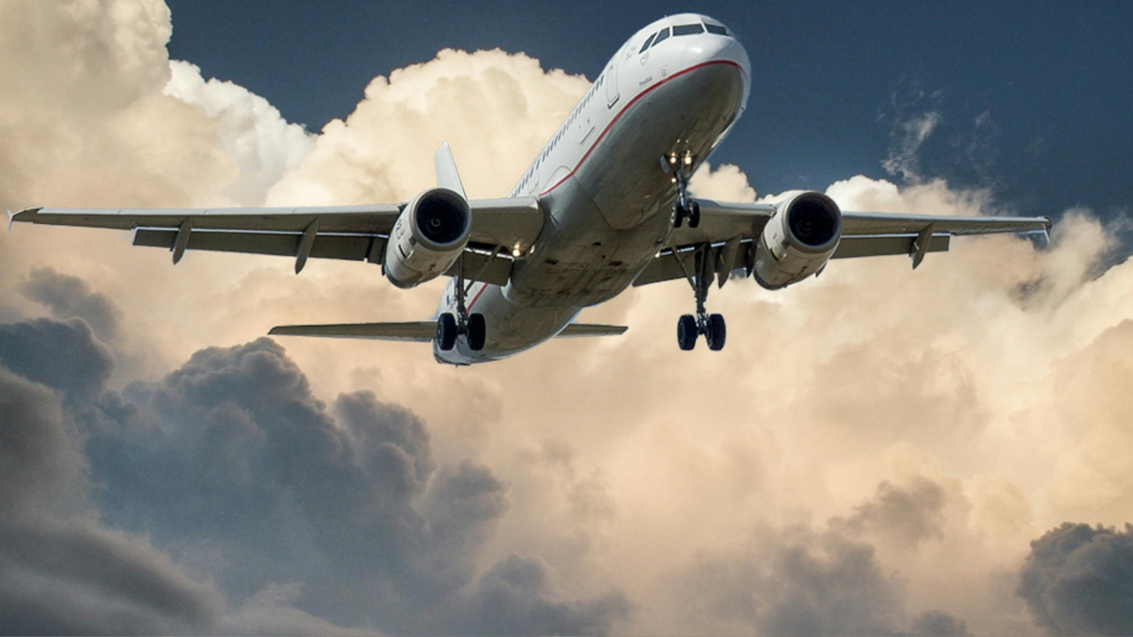 Aeroplane (symbolic image)