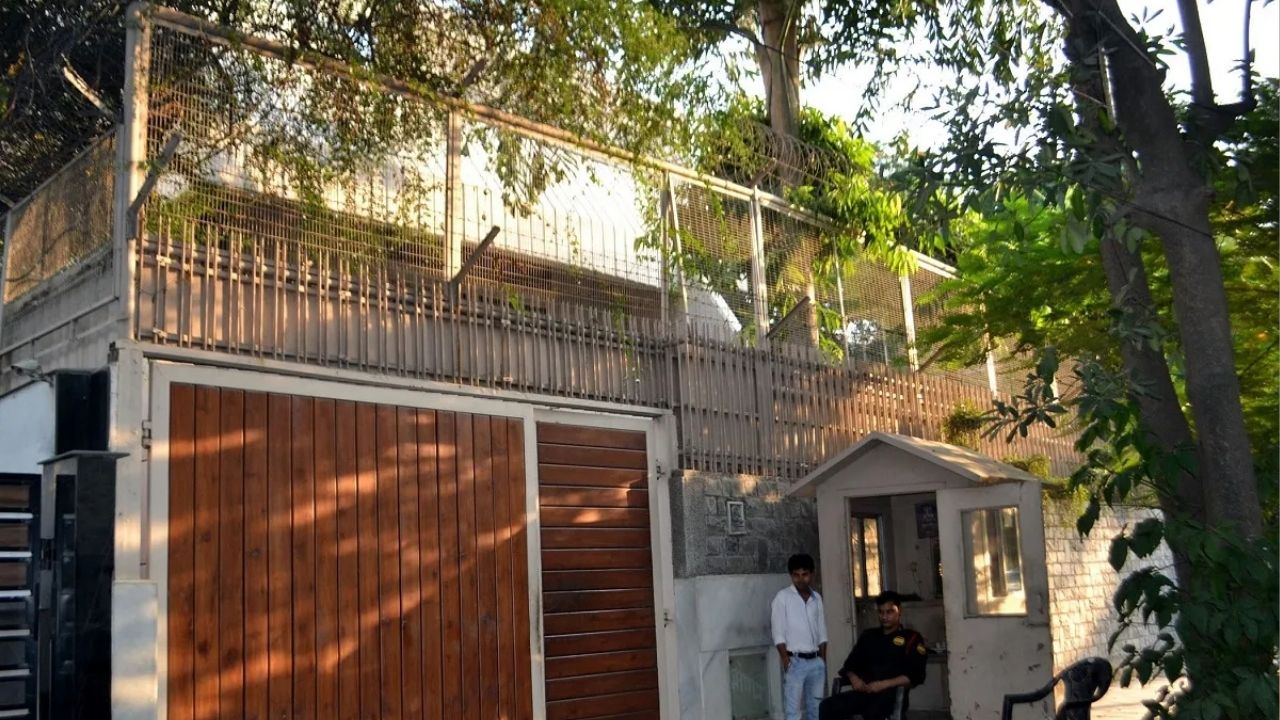 Char Imli Housing Bhopal