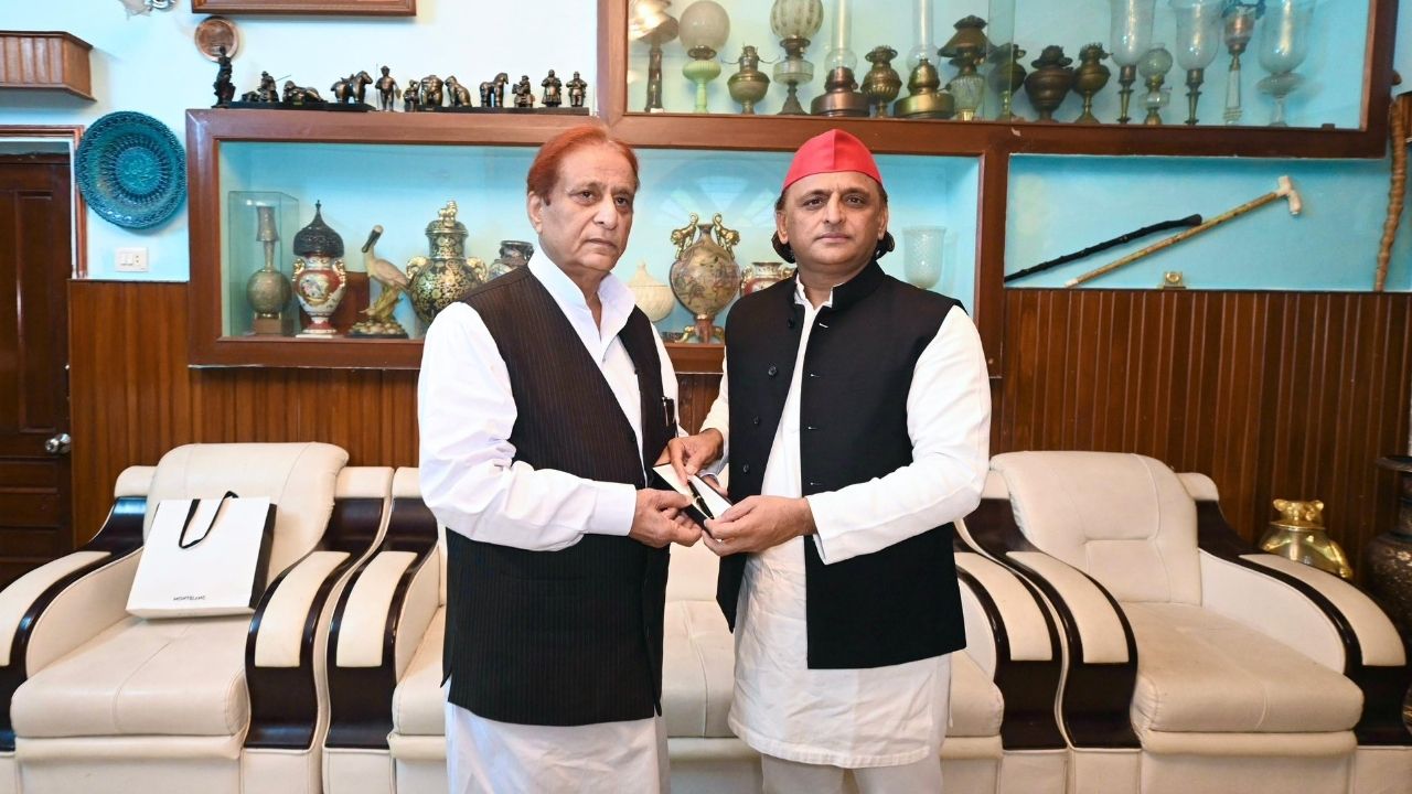 Akhilesh Yadav and Azam Khan
