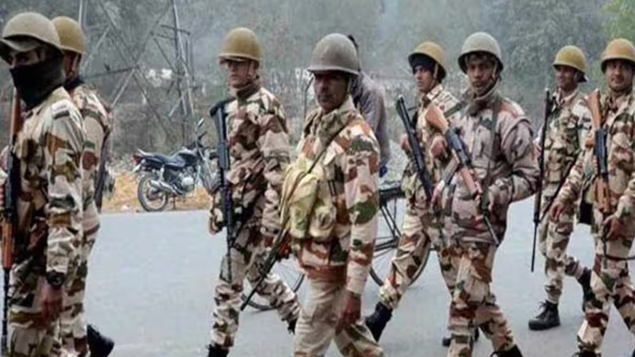 222 police personnel from Chhattisgarh were awarded the Union Home Minister's Efficiency Medal.