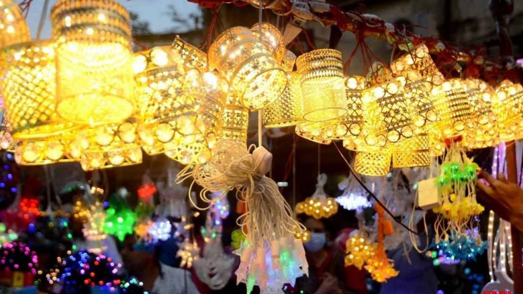 Diwali Sale Raipur diya jhalar decoration market 2025