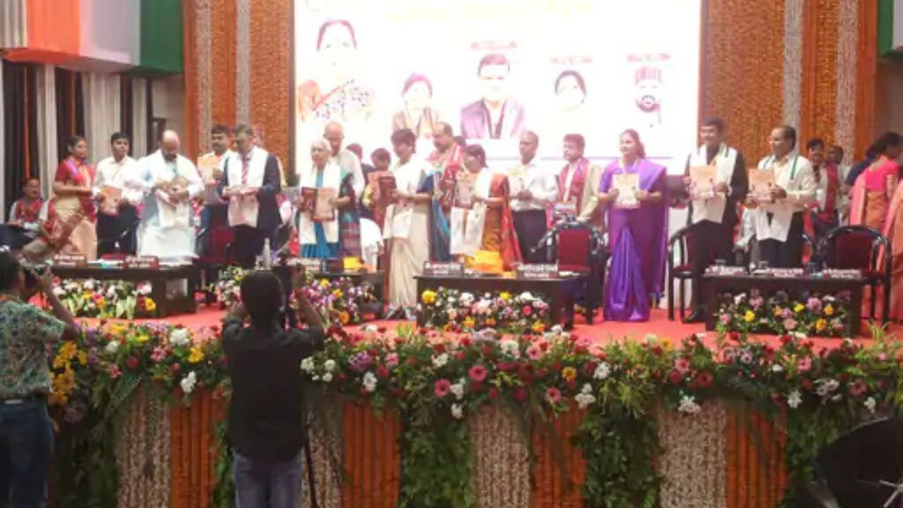 Governor Anandiben Patel at the convocation ceremony of Purvanchal University.