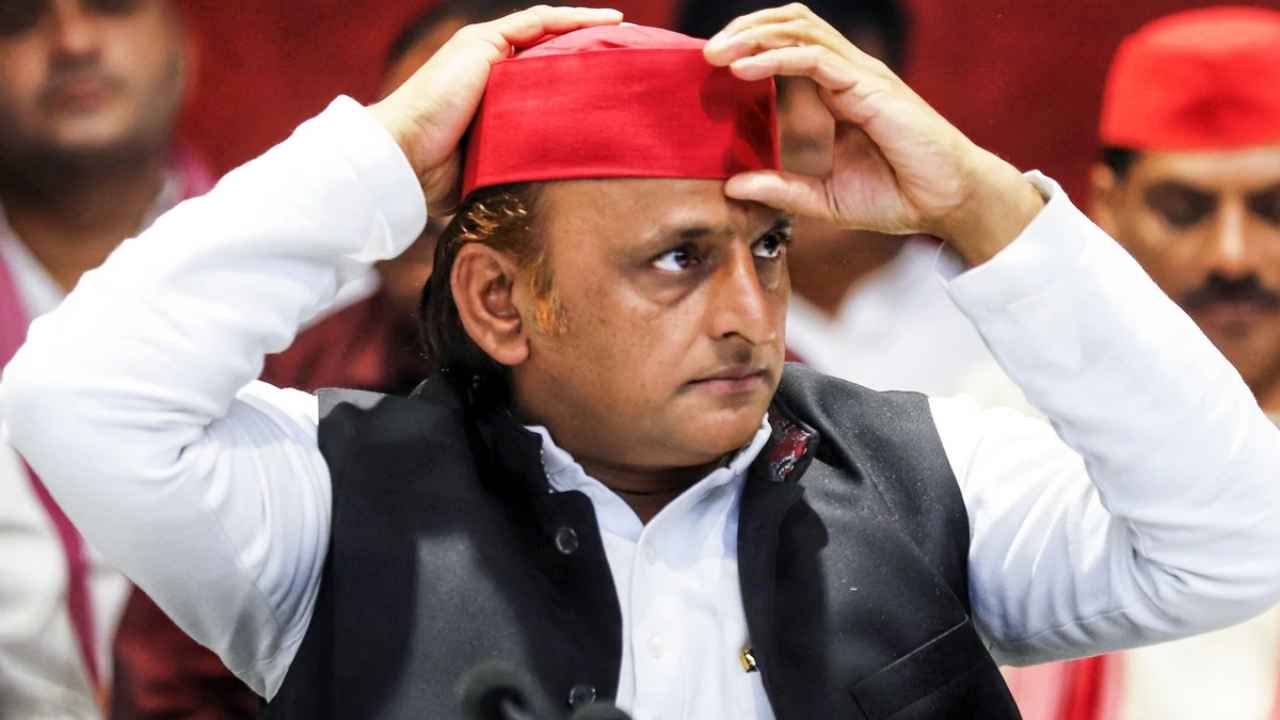 akhilesh_yadavAkhilesh Yadav comments on Developed India mission criticizing government stance