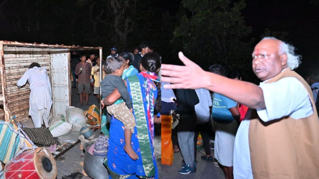 ambikapur road accident