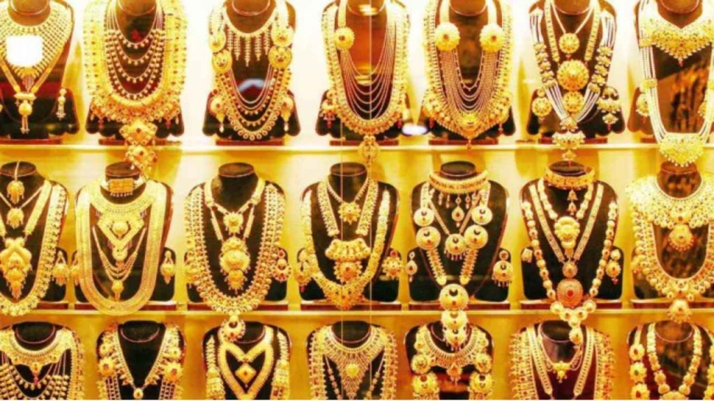 Gold Price Today ₹5240 drop latest gold rates 22 24 carat in 10 cities