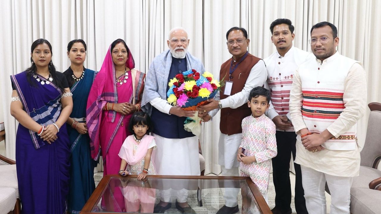 CM Vishnudev Sai meeting PM Modi with family emotional moment