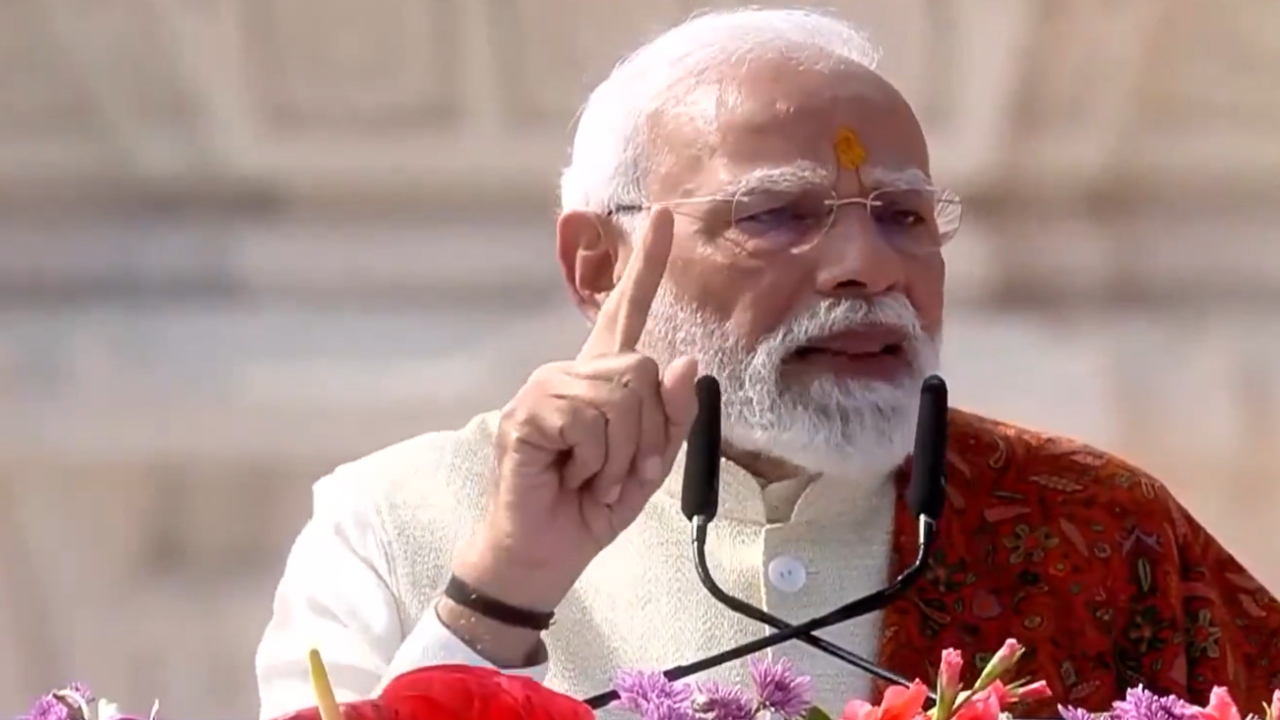 PM Modi in Ayodhya