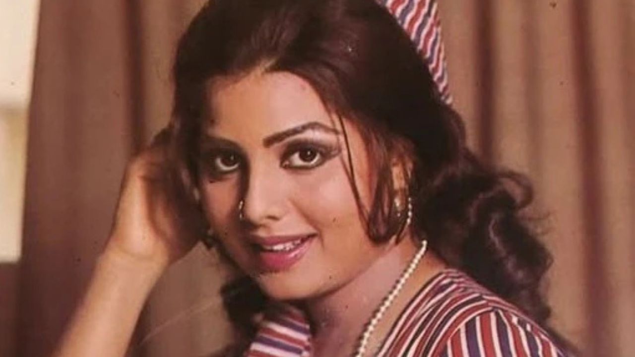 Actress Sulakshana Pandit passes away.