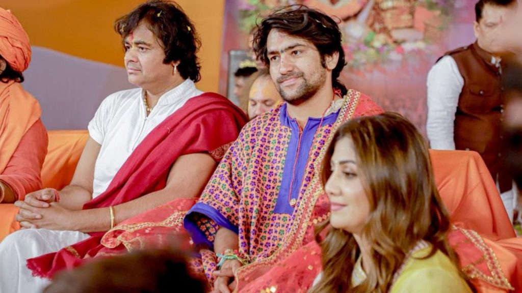 Baba Bageshwar said that those who oppose Vande Mataram and Ram Naam should go to Lahore.