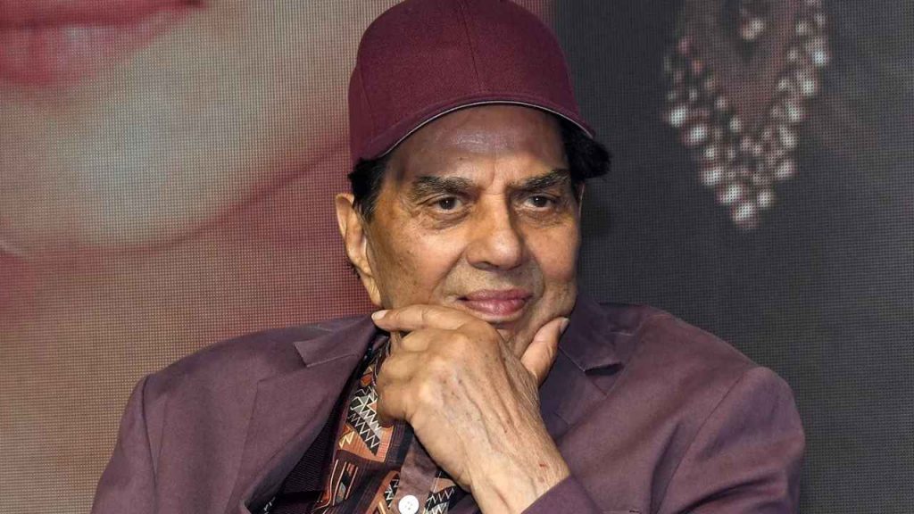 actor dharmendra admitted in Breach candy hospital health update in mumbai