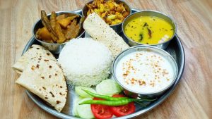 Madhya Pradesh Deendayal Rasoi Food Thali for Rs 5