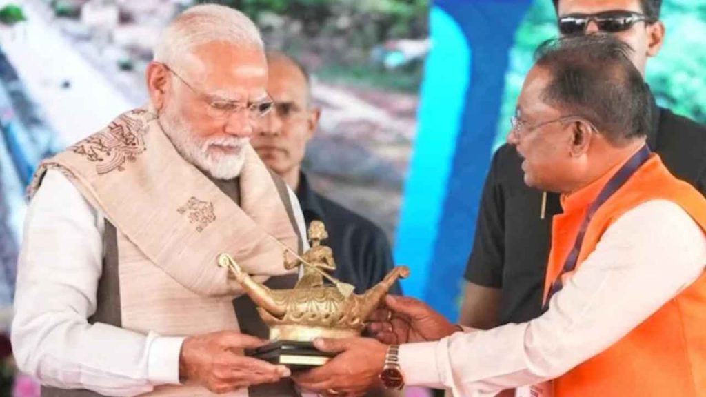 PM Narendra Modi praises Chhattisgarh Chief Minister Vishnu Deo Sai for transforming the state